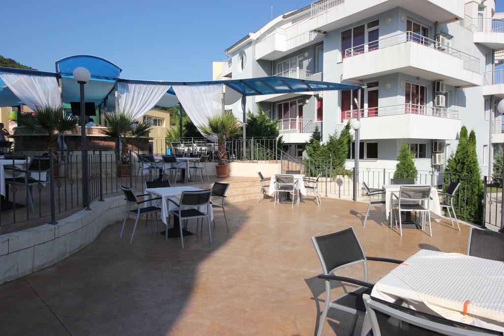 Menada Sunset Kosharitsa Apartments מראה חיצוני תמונה