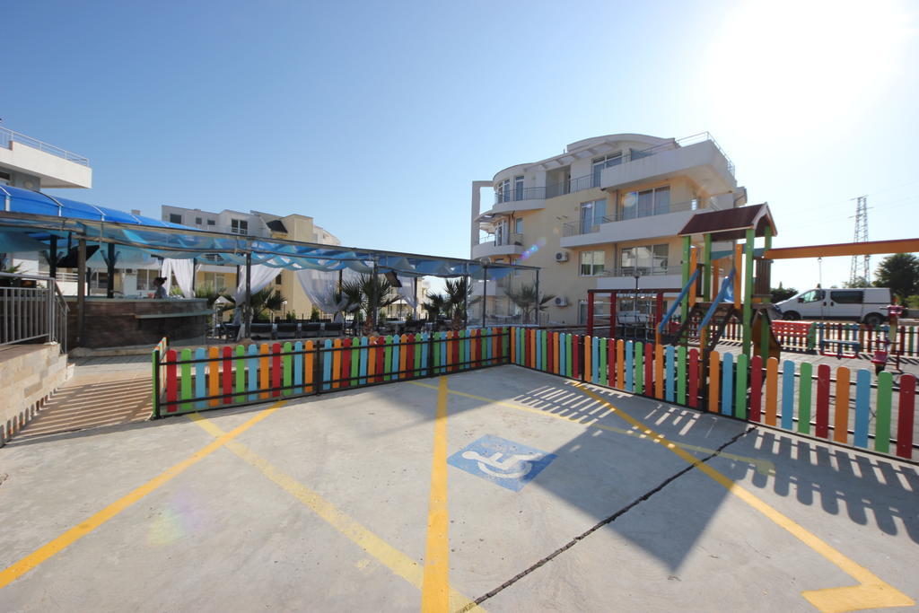 Menada Sunset Kosharitsa Apartments מראה חיצוני תמונה