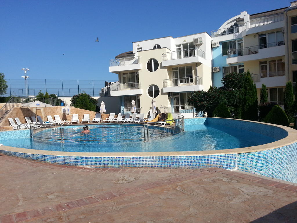Menada Sunset Kosharitsa Apartments מראה חיצוני תמונה
