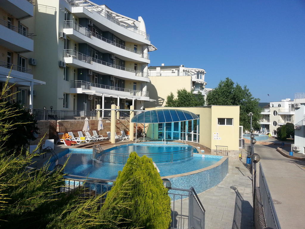 Menada Sunset Kosharitsa Apartments מראה חיצוני תמונה