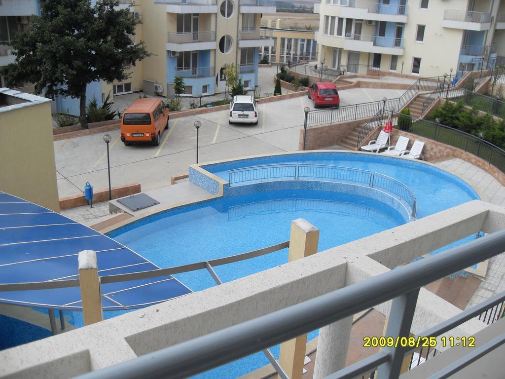 Menada Sunset Kosharitsa Apartments מראה חיצוני תמונה