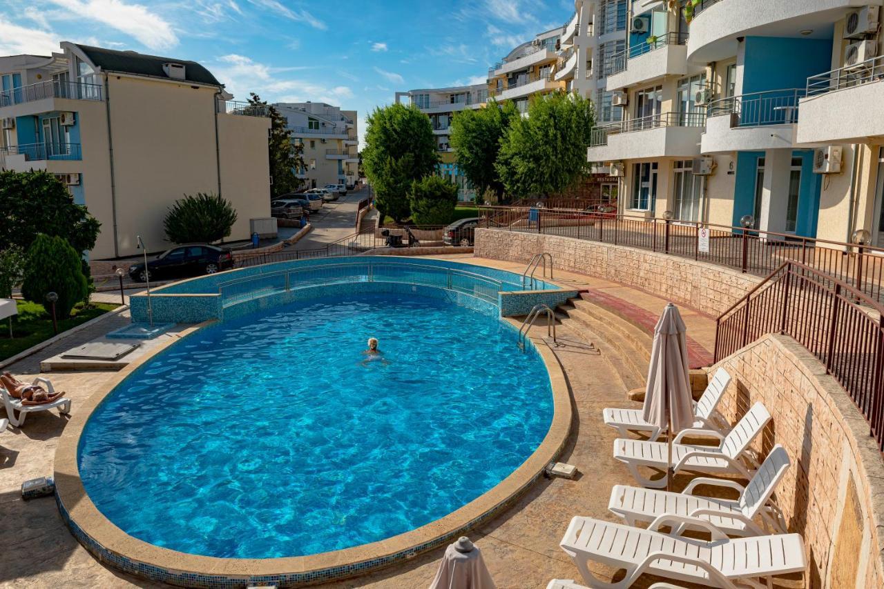 Menada Sunset Kosharitsa Apartments מראה חיצוני תמונה