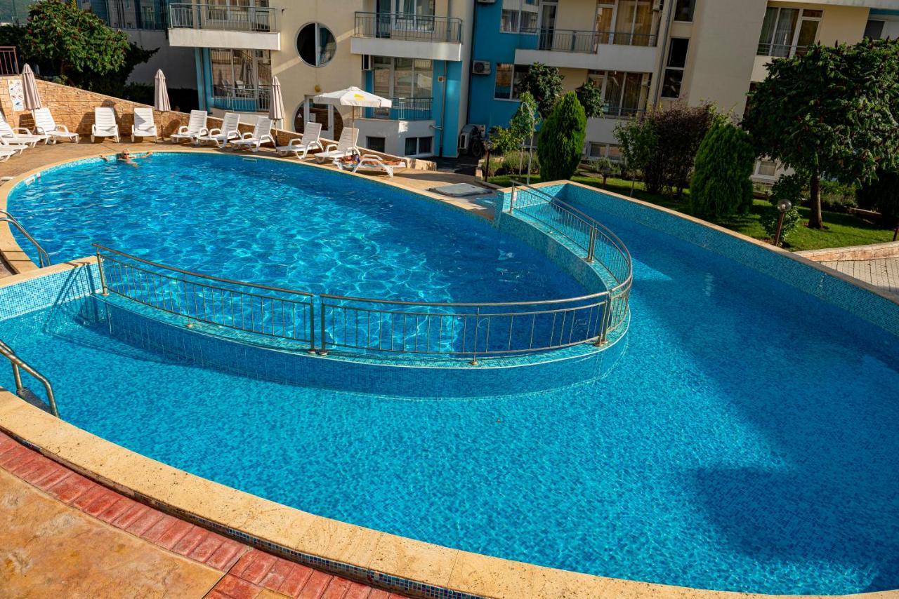 Menada Sunset Kosharitsa Apartments מראה חיצוני תמונה